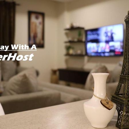 Elegant & Charming One Bed Apartment In Bahria Town 拉瓦尔品第 外观 照片